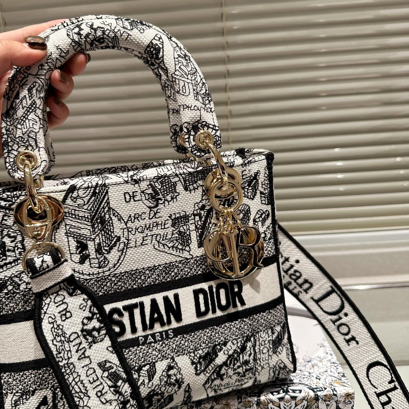 DR Embroidered toffee bag