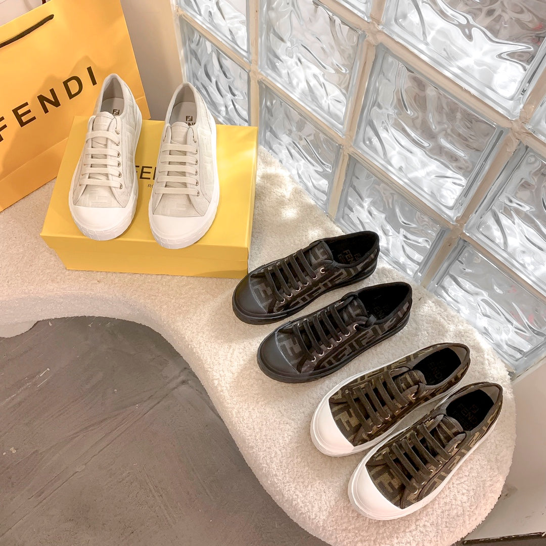 FD Low Top Canvas Shoes