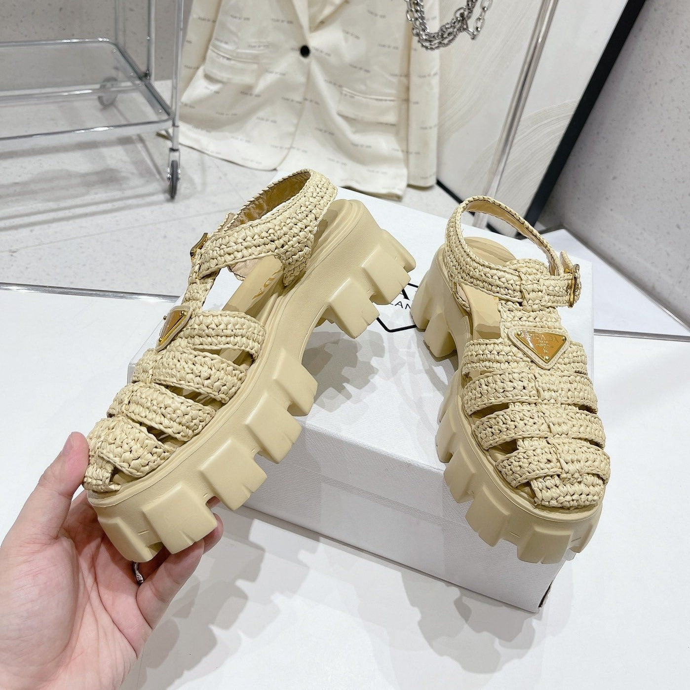 Raffia woven sandals (hand-woven) top quality VIP