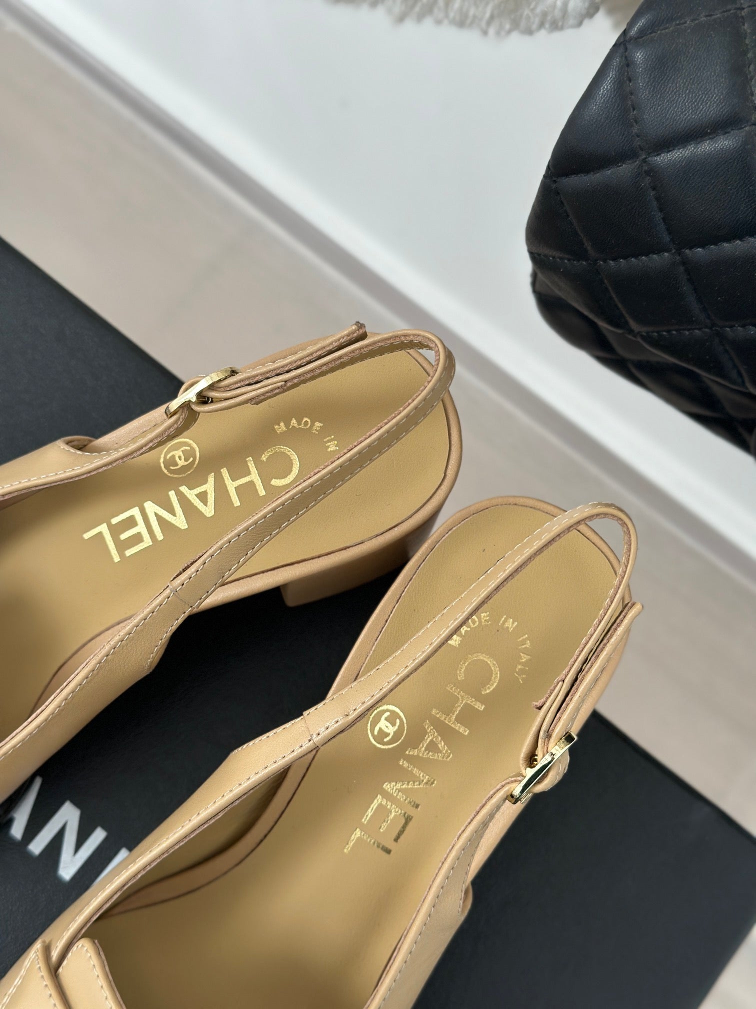 CHA* 24 new thick heel sandals 1:1 VIP