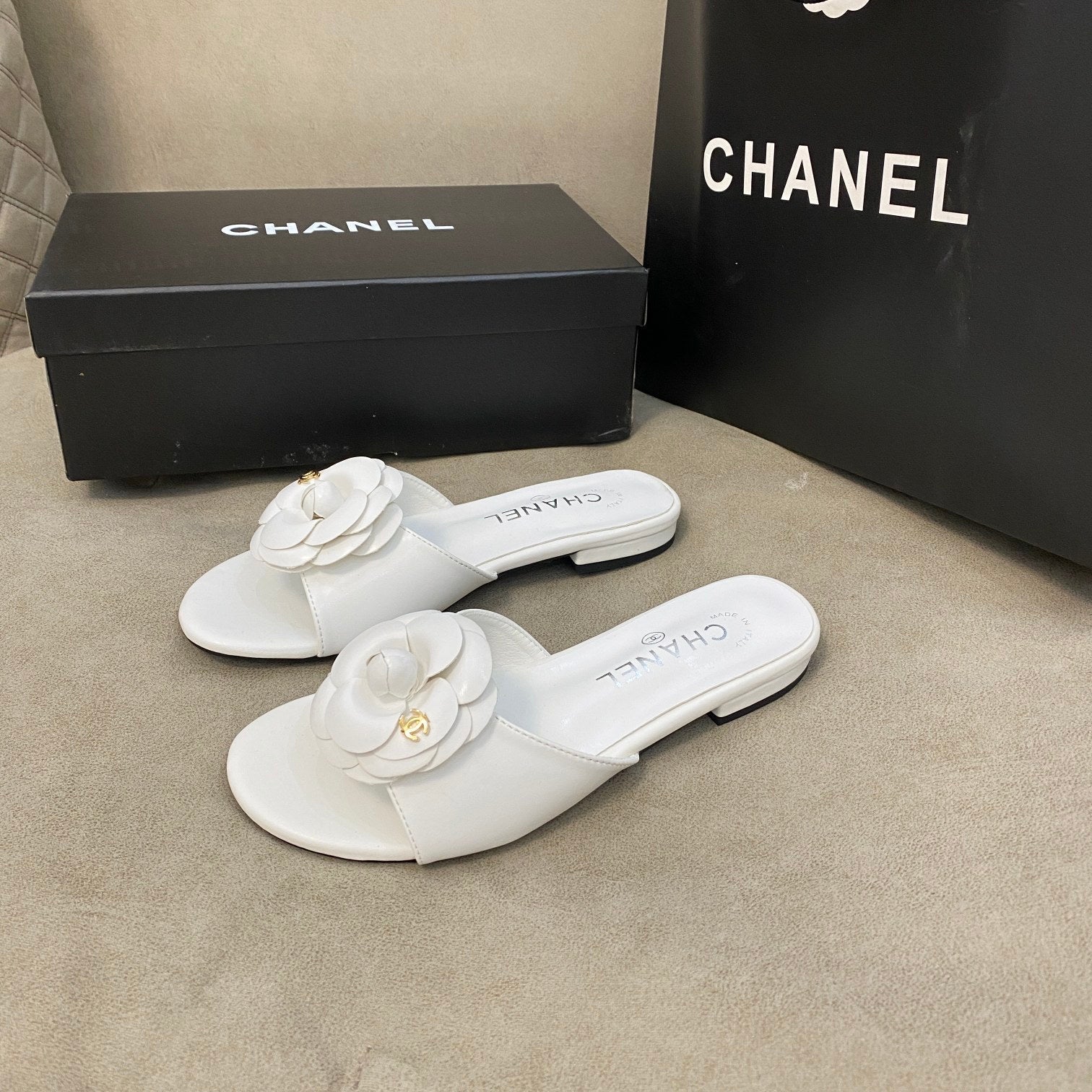 CHANE* 24 CAMELLIA SLIPPERS