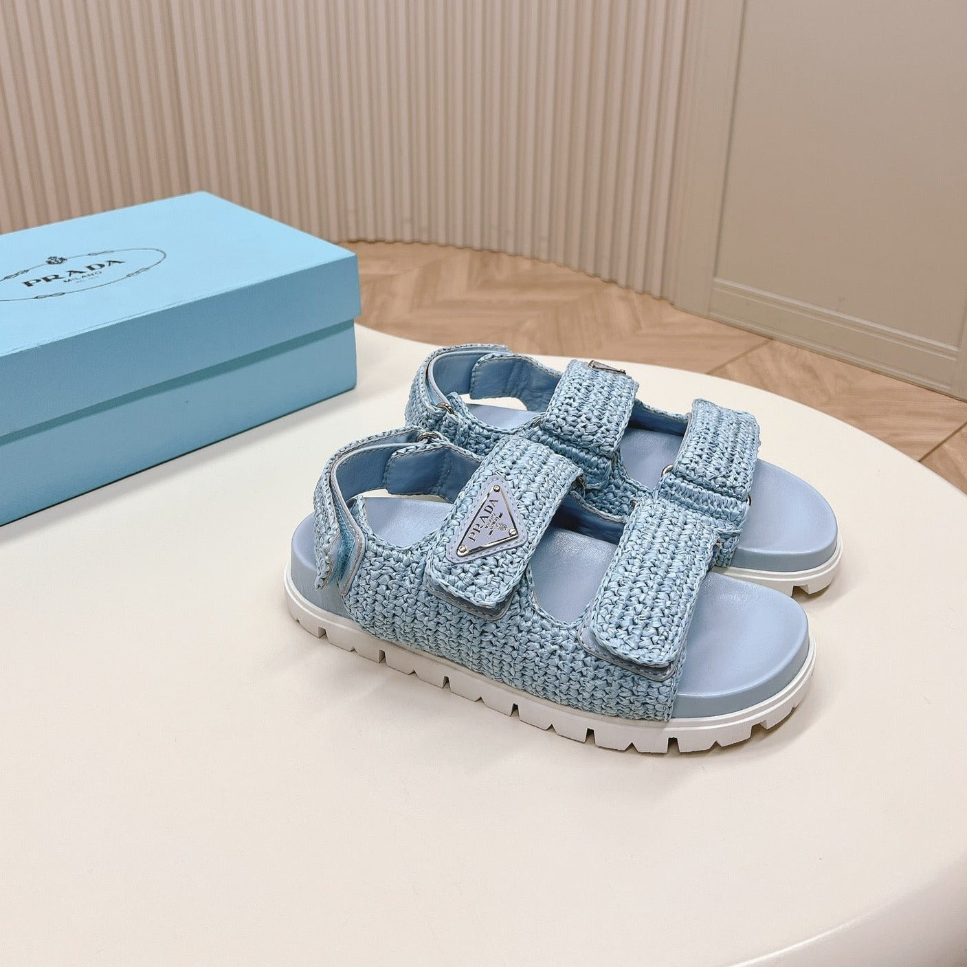 Pra*24 new woven sandals 1:1  VIP