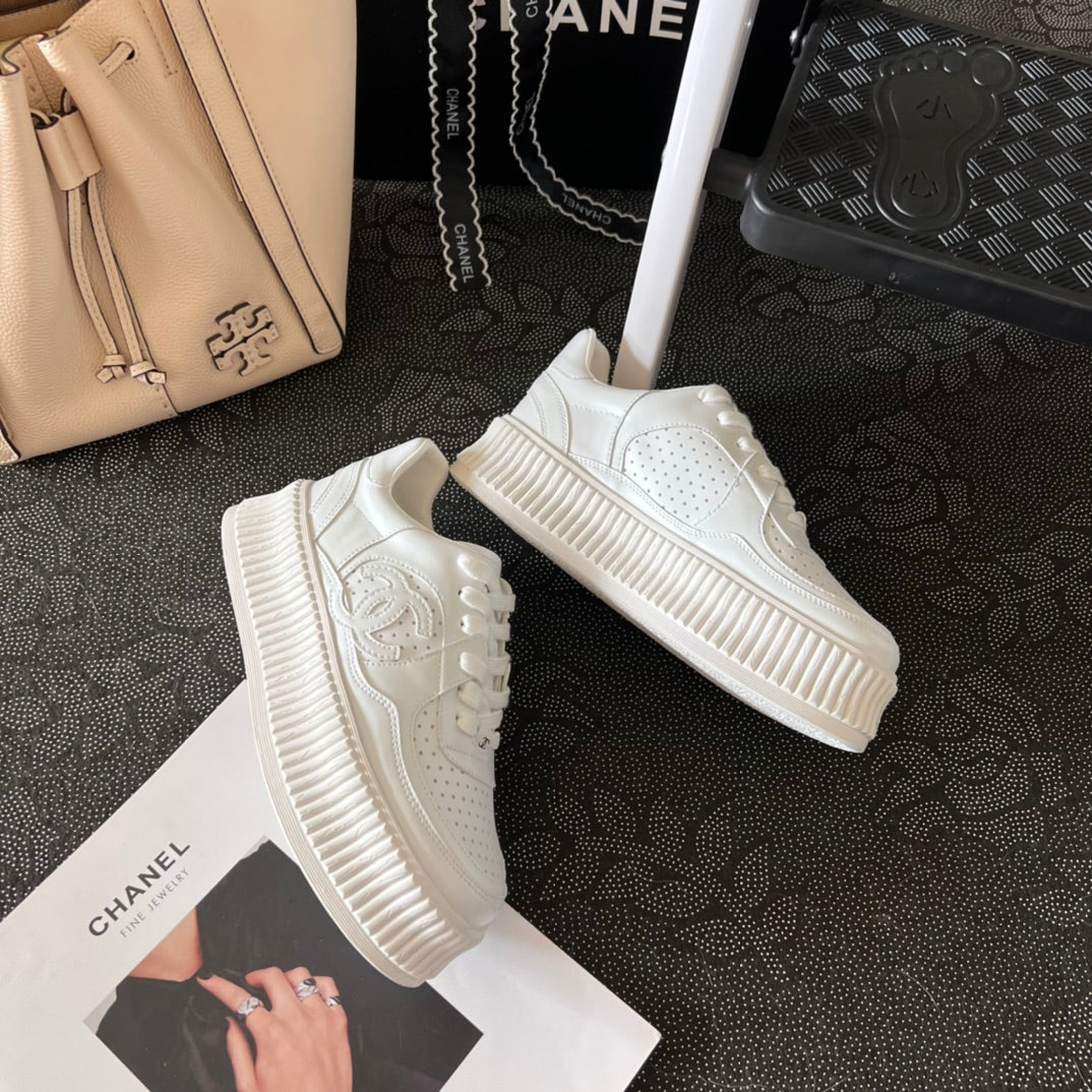 CHAN* 24 new thick-soled casual shoes