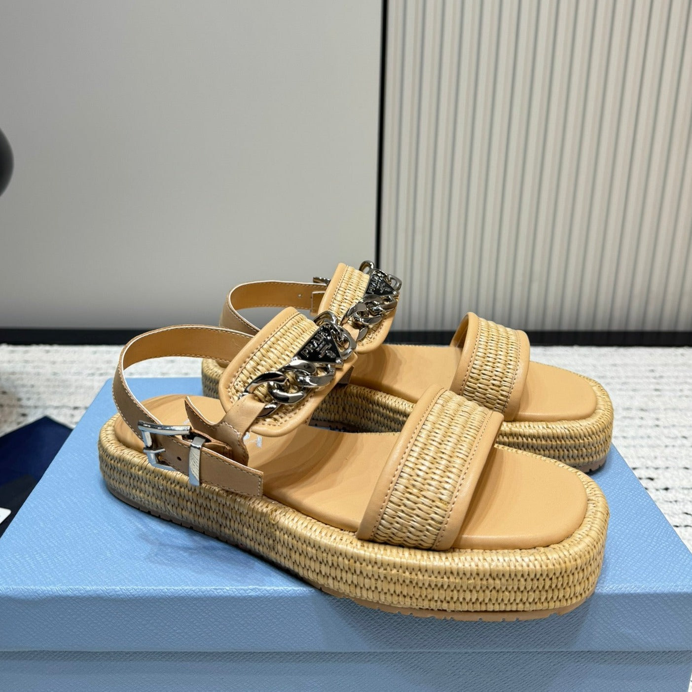 PRA* 24 new woven shoes and slippers 1:1 VIP