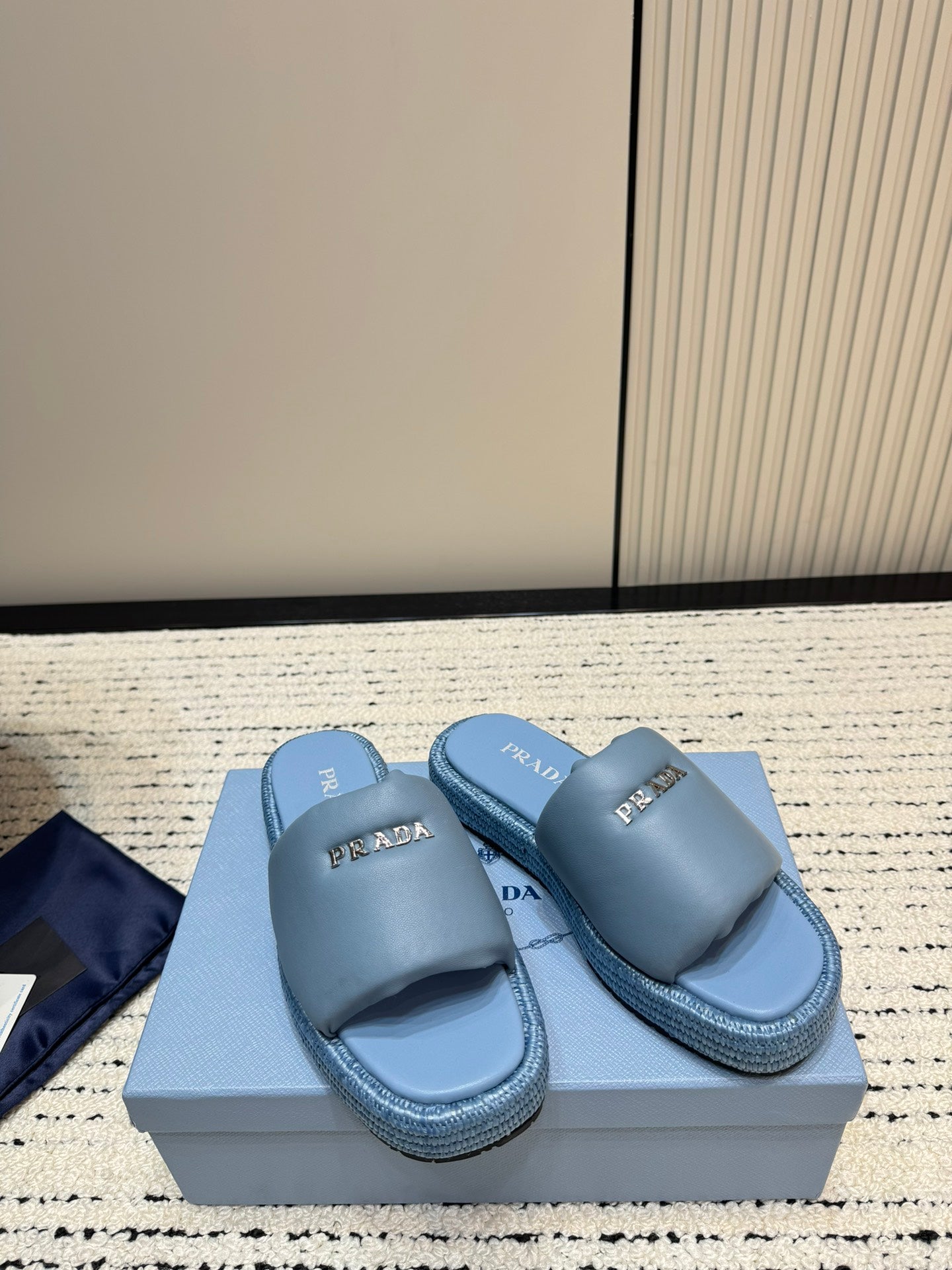 PRA* 24 new bread slippers 1:1 VIP