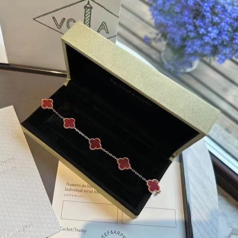 four leaf clover bracelet