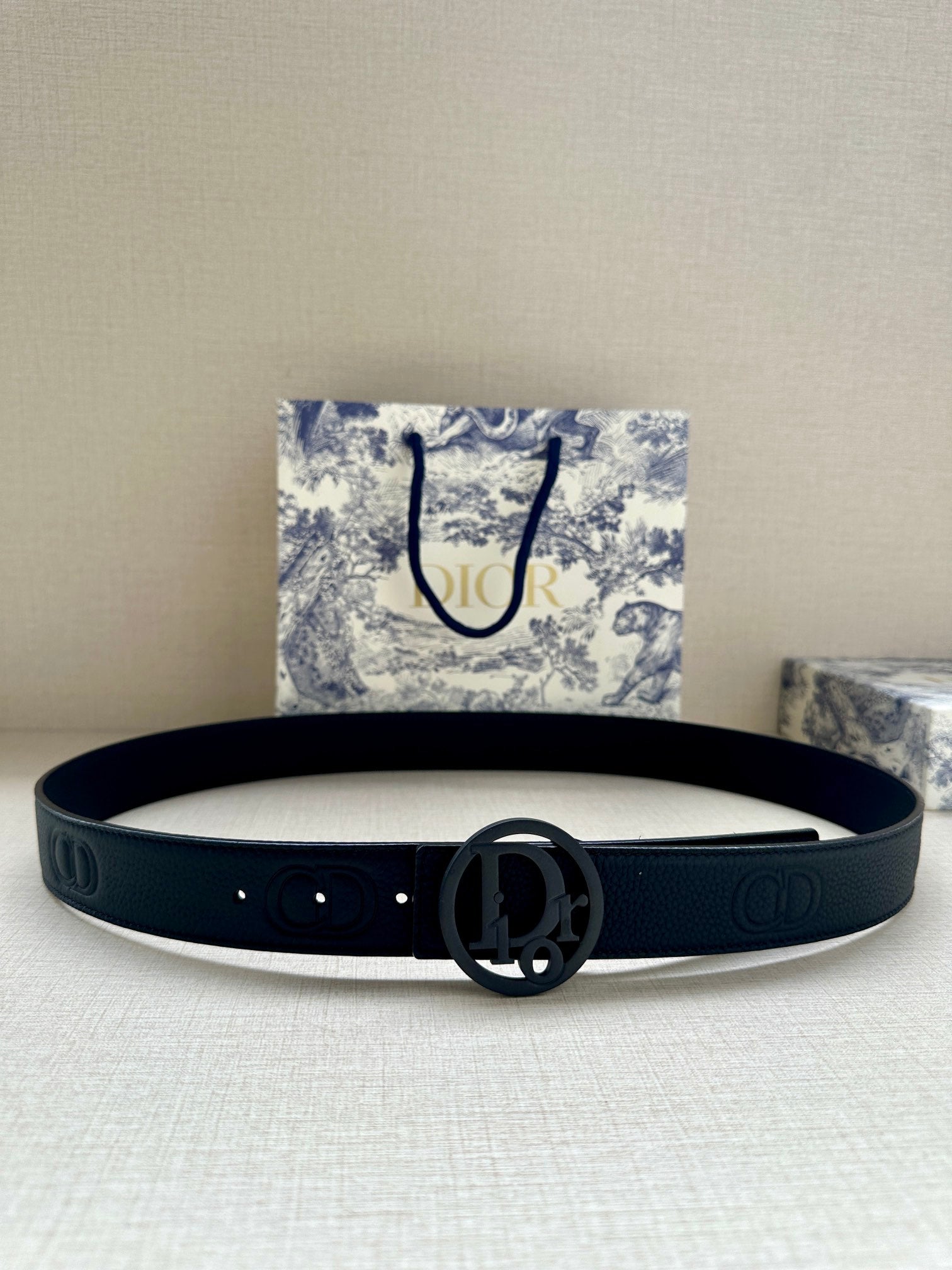 DIO* new cowhide belt