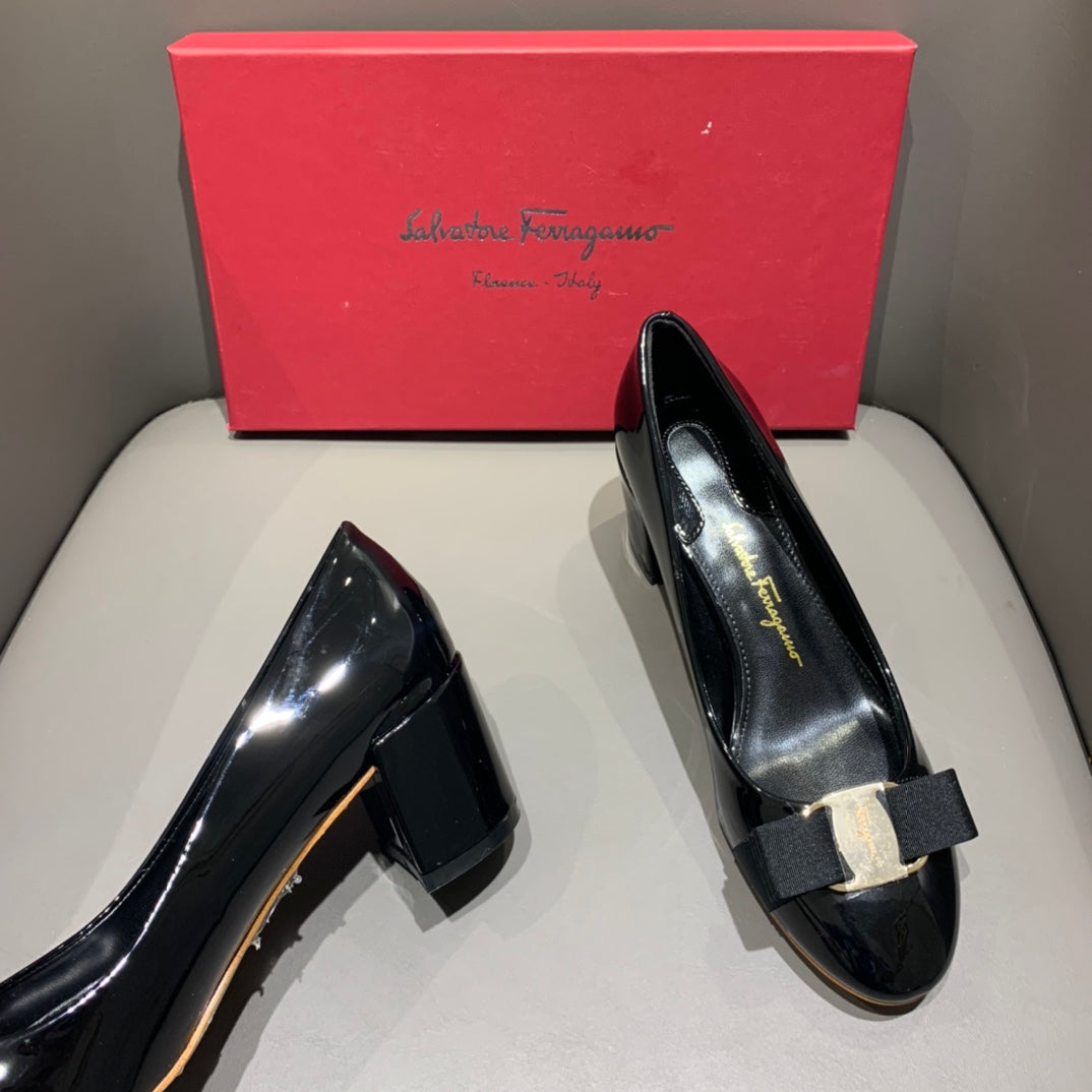 FERRAGA* classic bow shoes