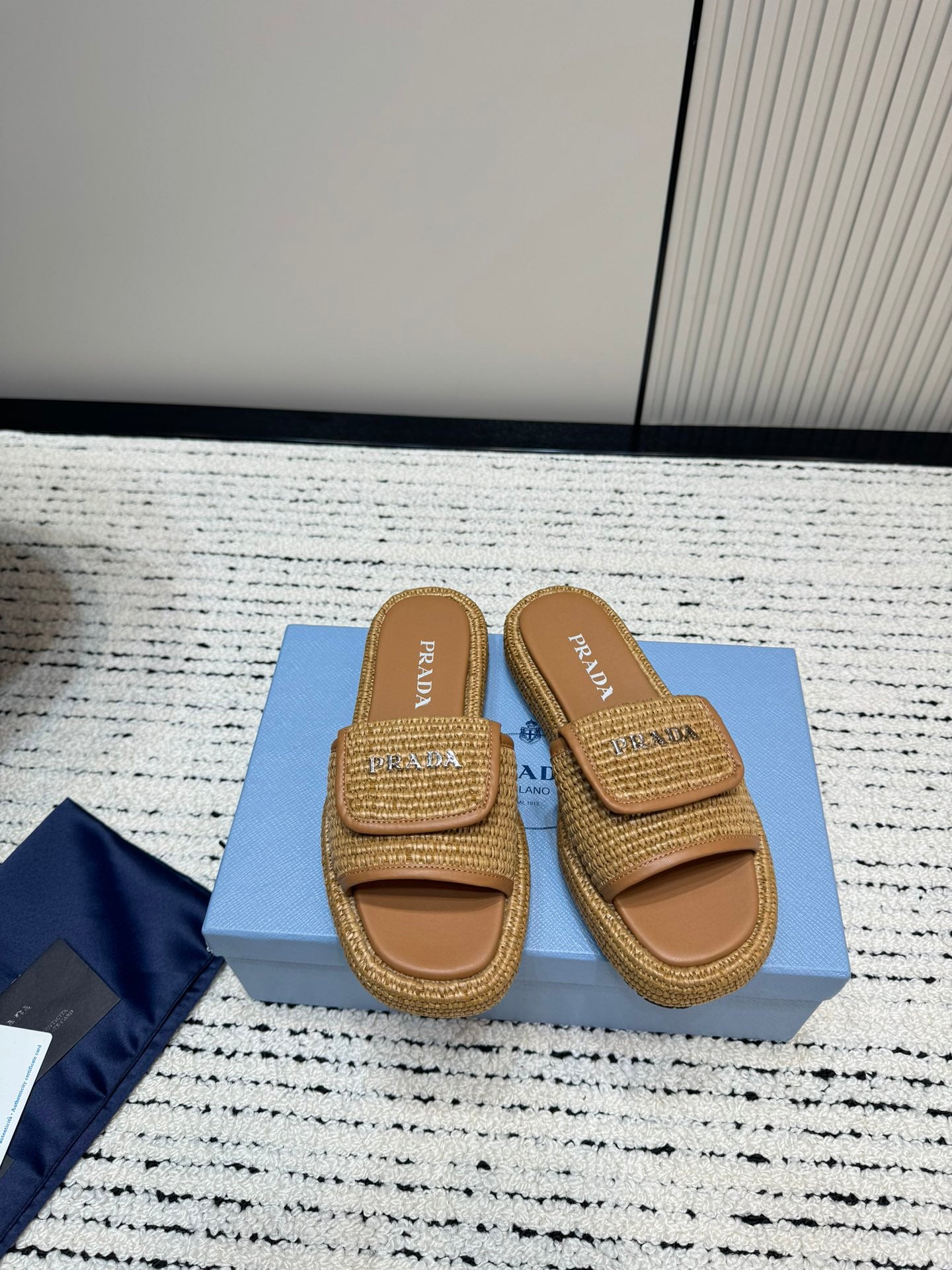 PRA* 24 new straw sandals slippers