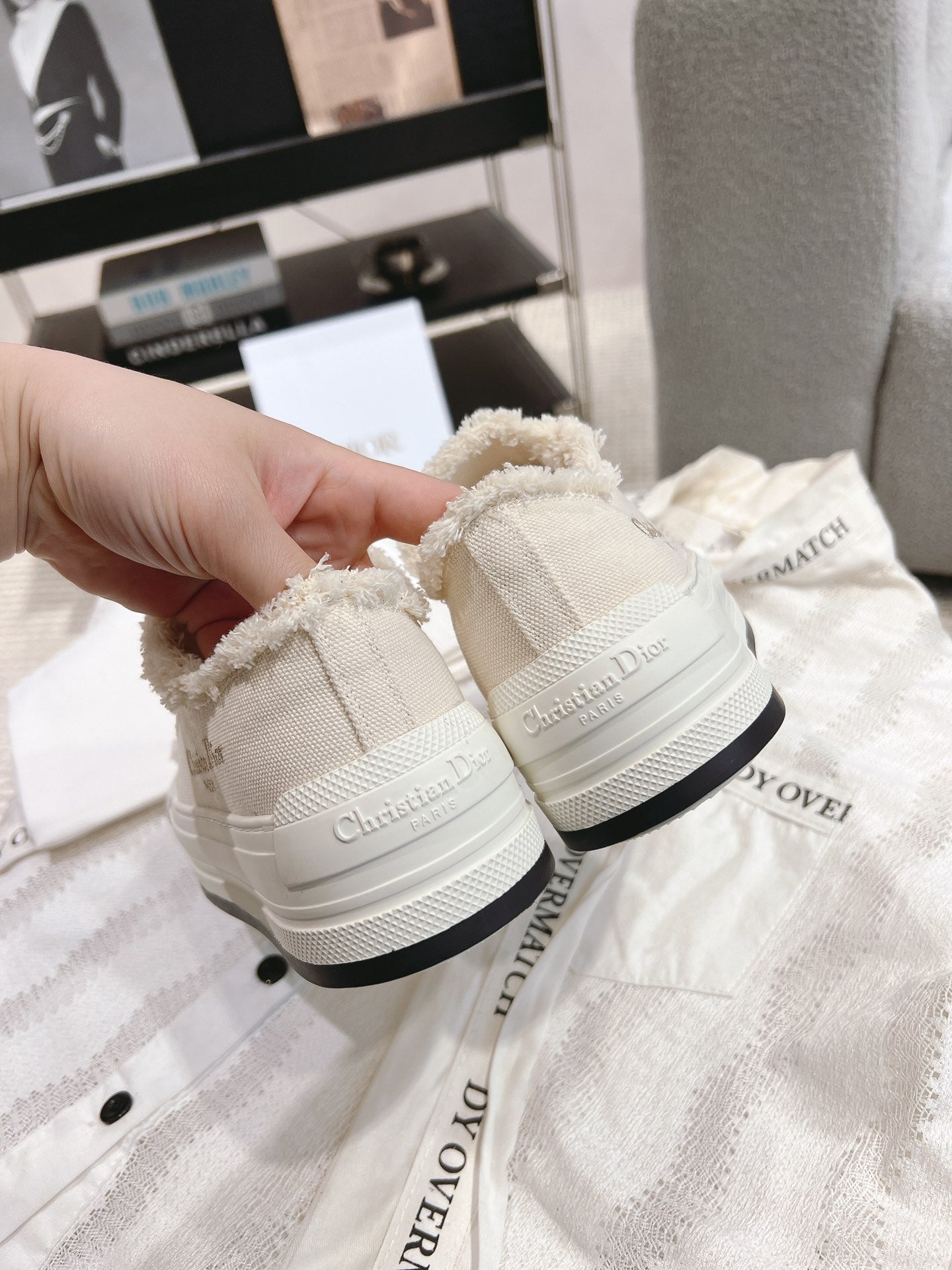 DIO* 24 New Embroidered Flowing Mustache Sneakers 1:1 VIP