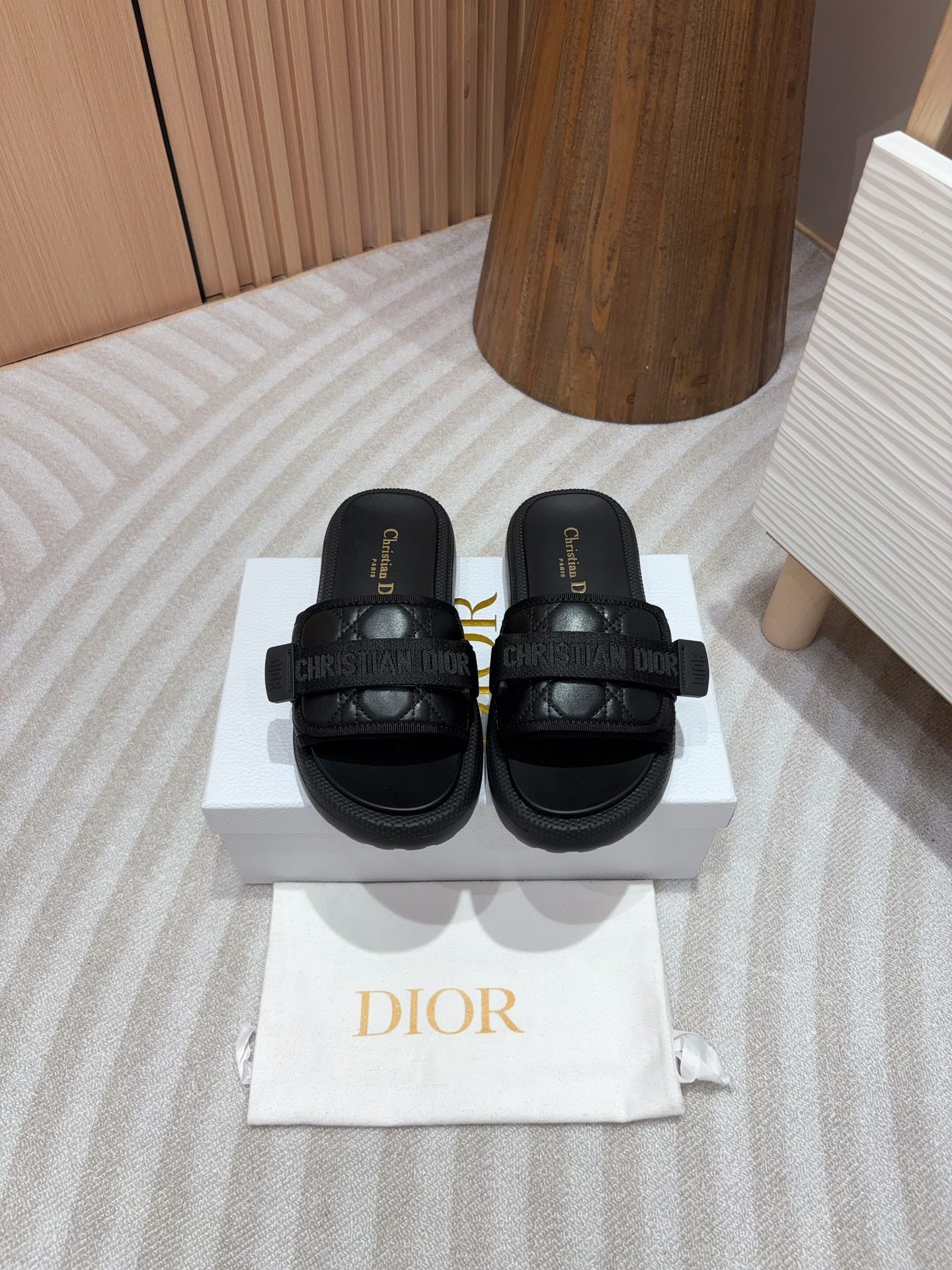 DIO* 24SS thick-soled slippers 1:1 VIP