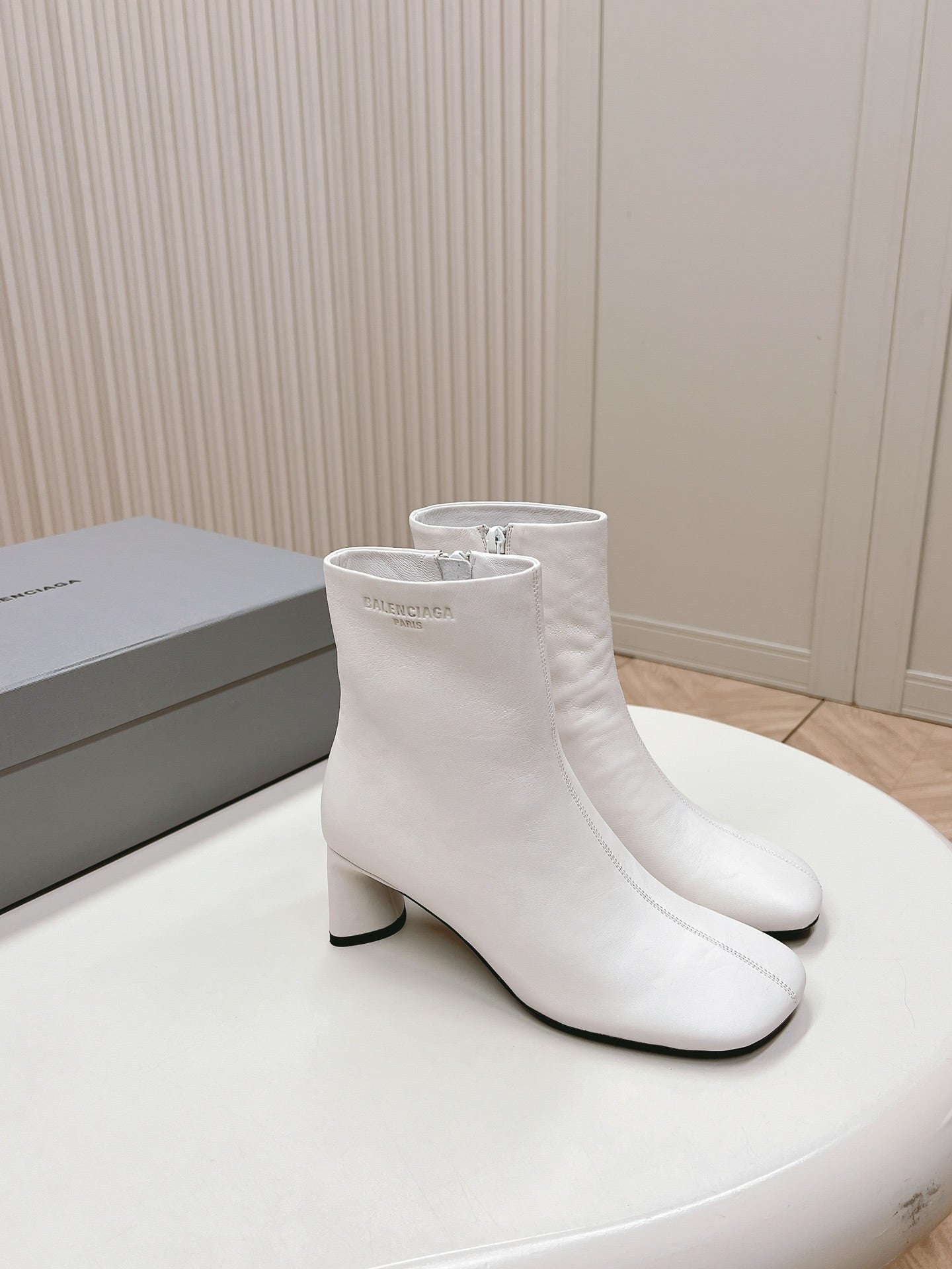 Balenciag* 24SS catwalk ankle boots 1:1 VIP 11
