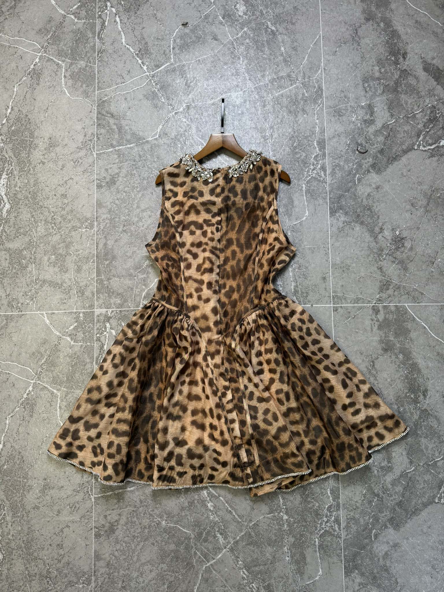 ZIM* Sleeveless Leopard Print Waist Dress