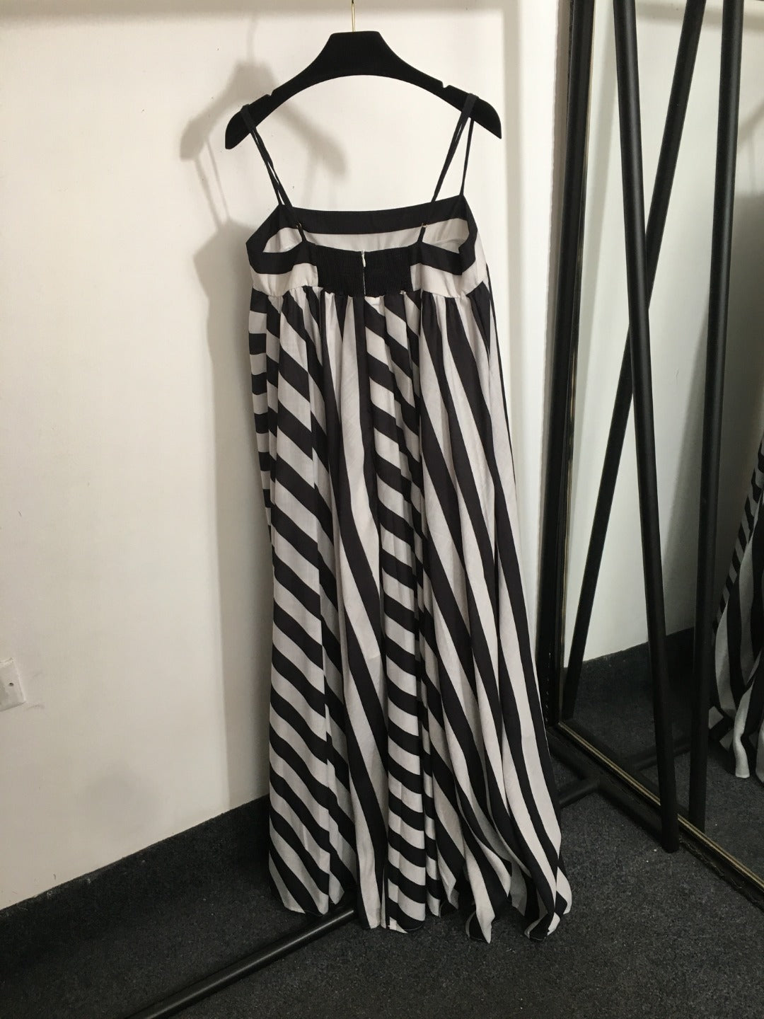 ZIM* Colorblock Twill Slip Dress