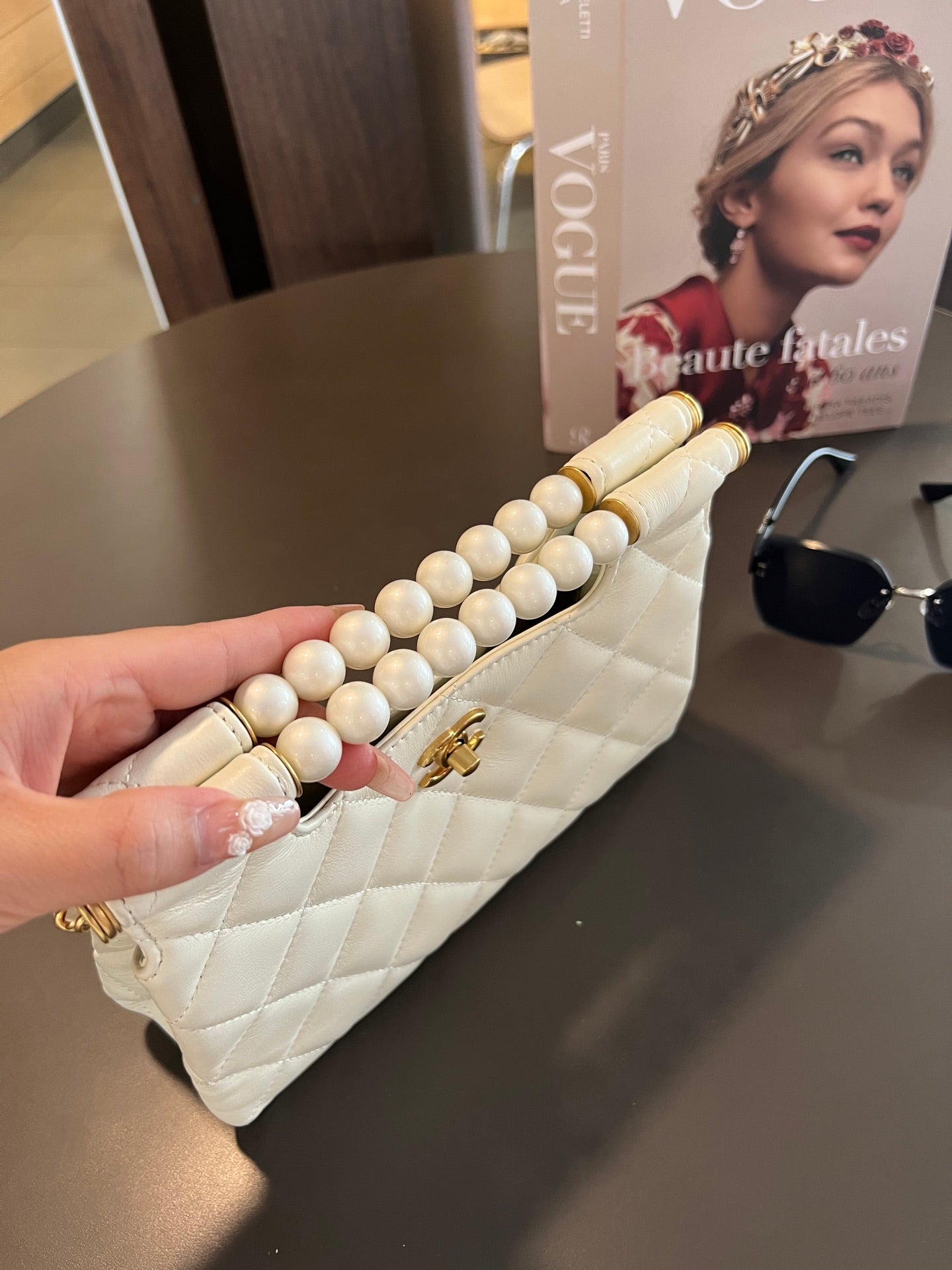 CHAN* 25SS Pearl Handle Bag