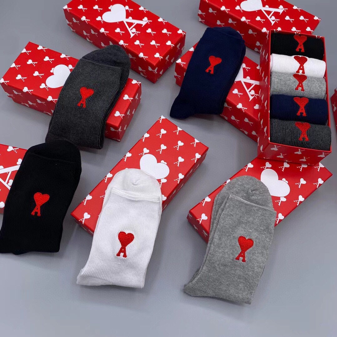 AMI* Cotton Men's Socks (5 pairs per box)