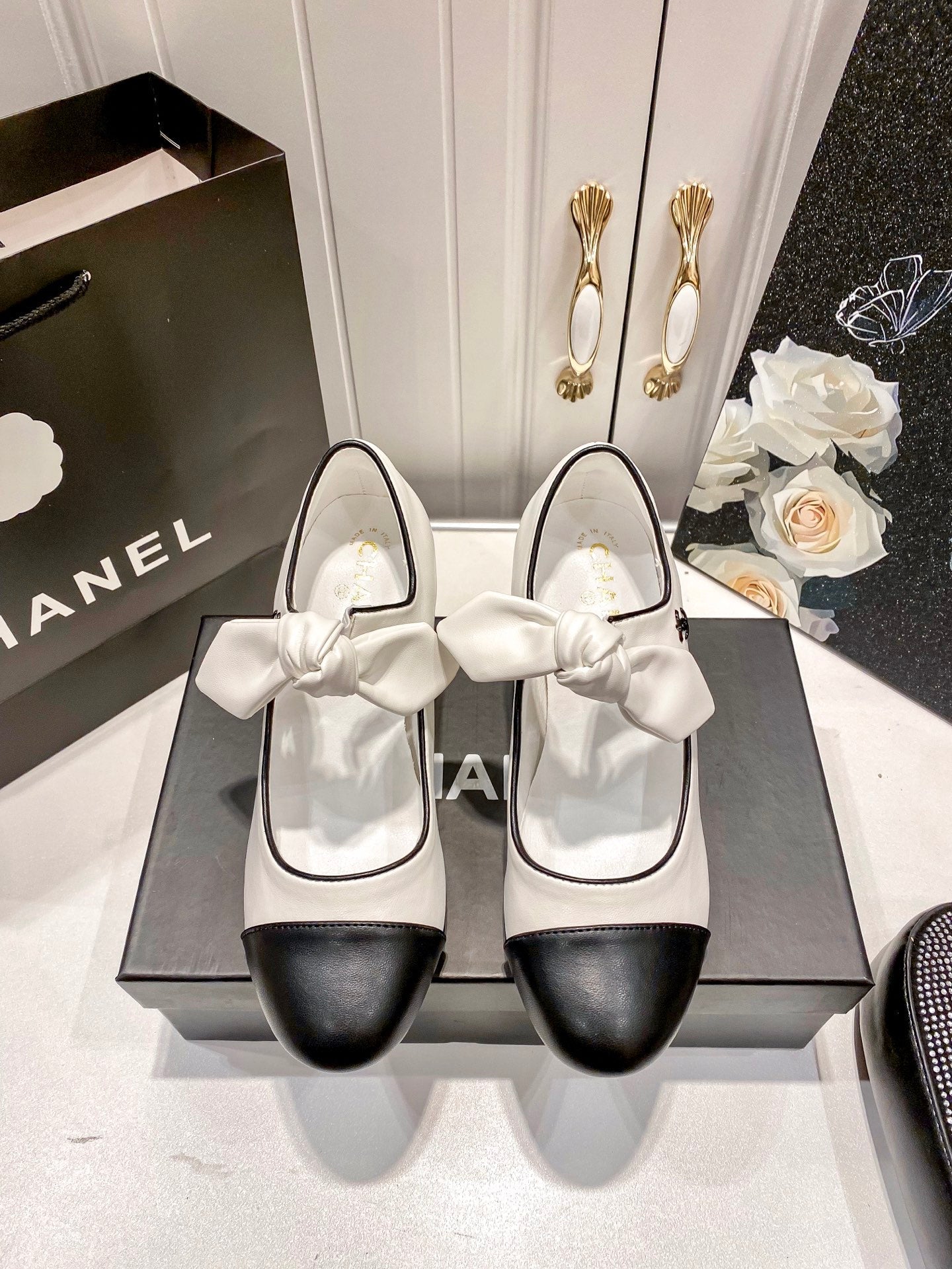 CHA* 25 new block heel shoes