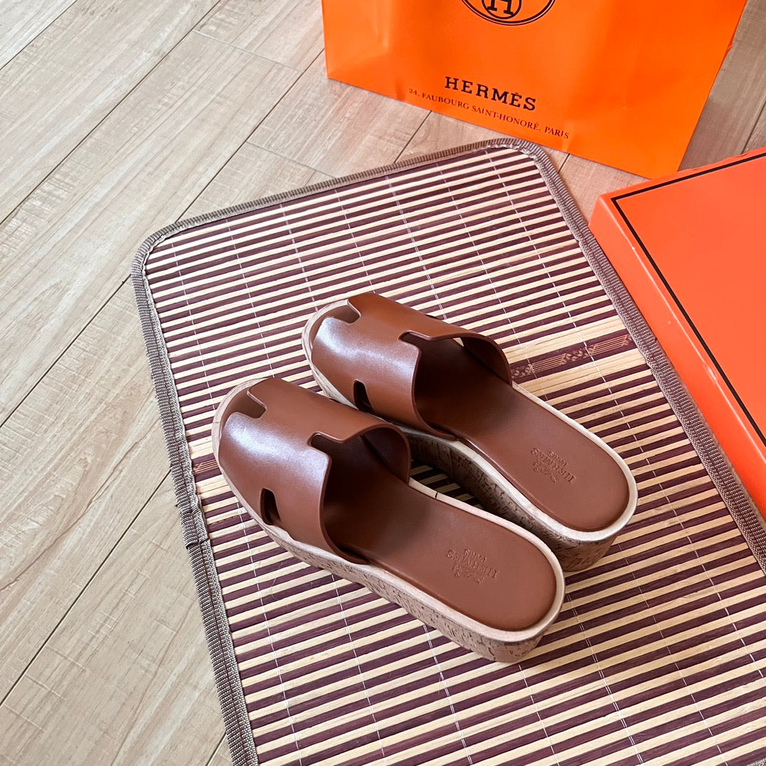 Herm* Wedge Slides