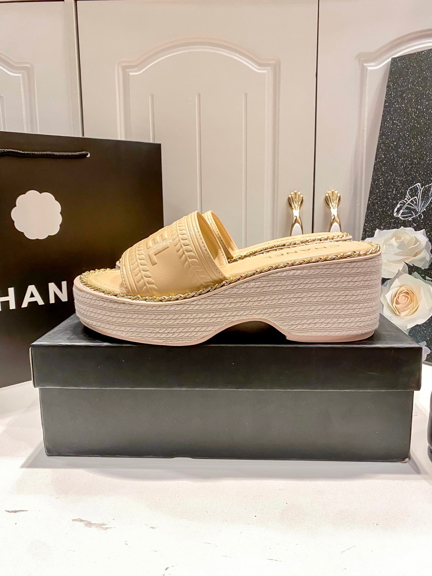 CHAN* 25 Platform Slippers