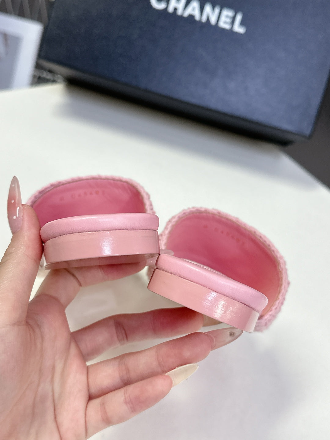 CHAN* 25SS Woven Slippers VIP