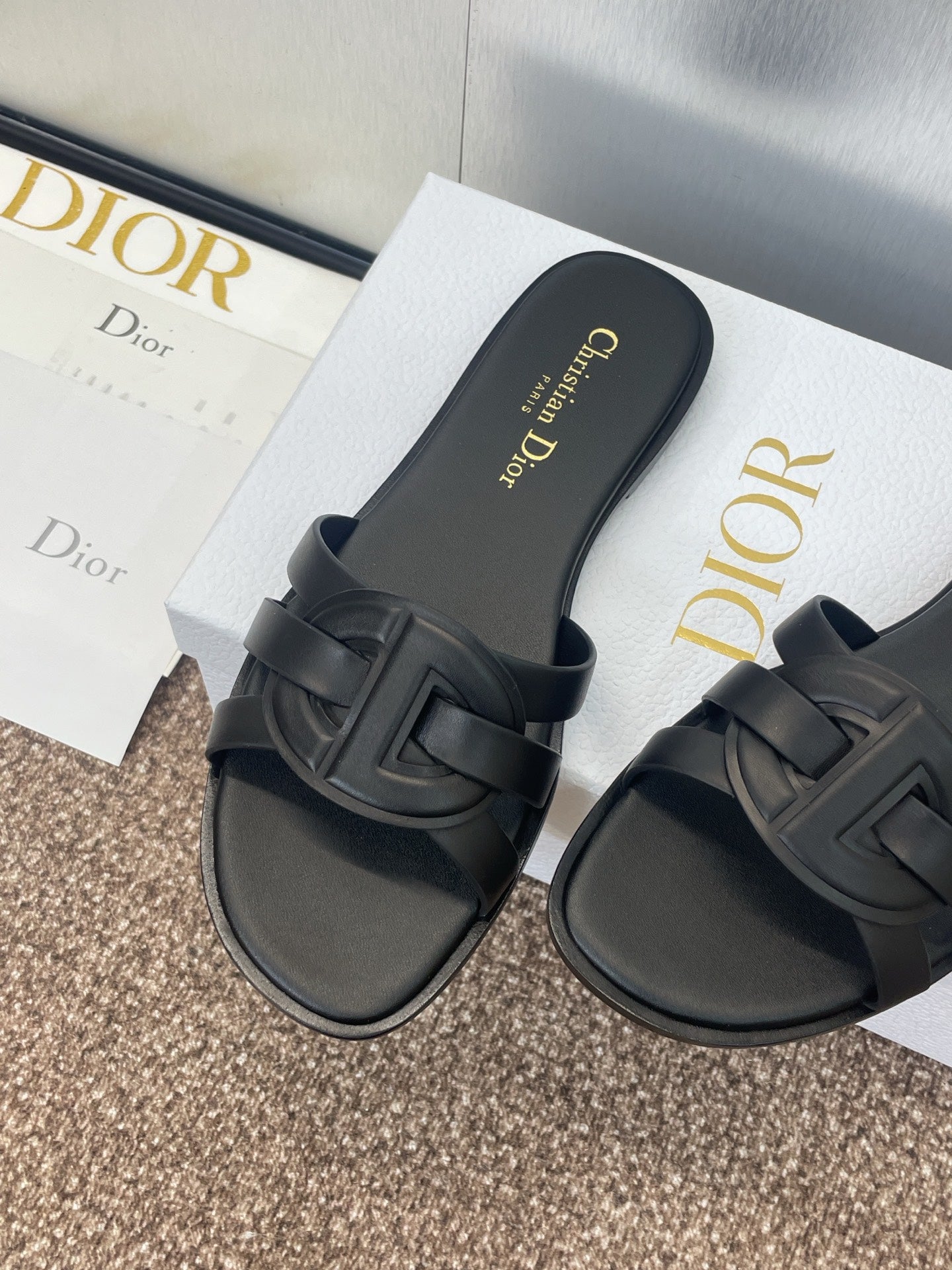 DIO* 25SS hollow cross slippers VIP
