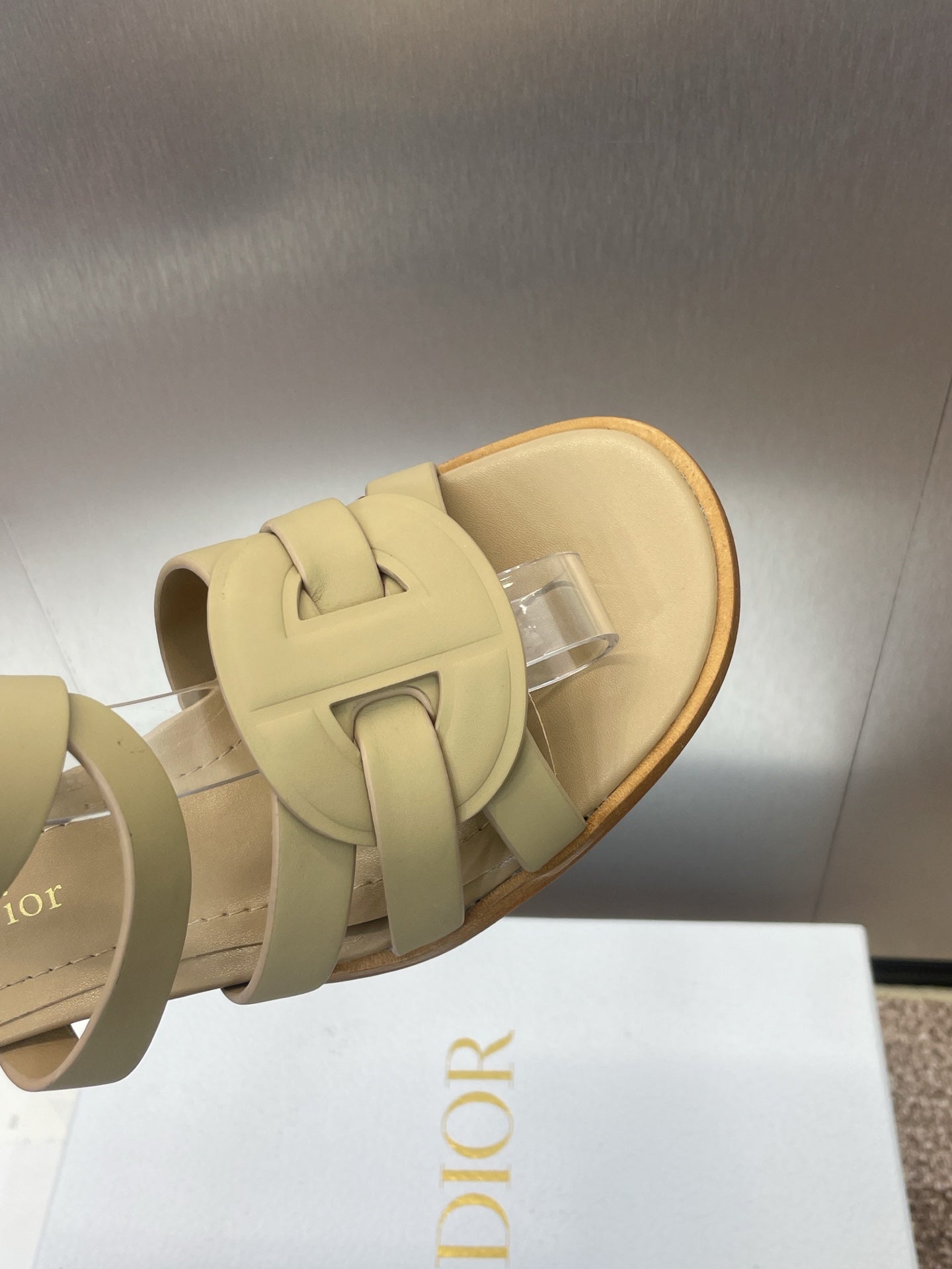 DIO* 25SSCD lettering high-heeled sandals VIP