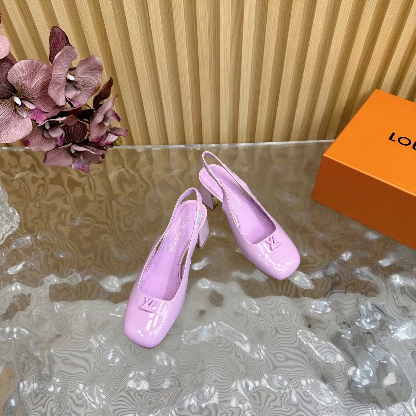 LOU* 25SS vintage sandals VIP