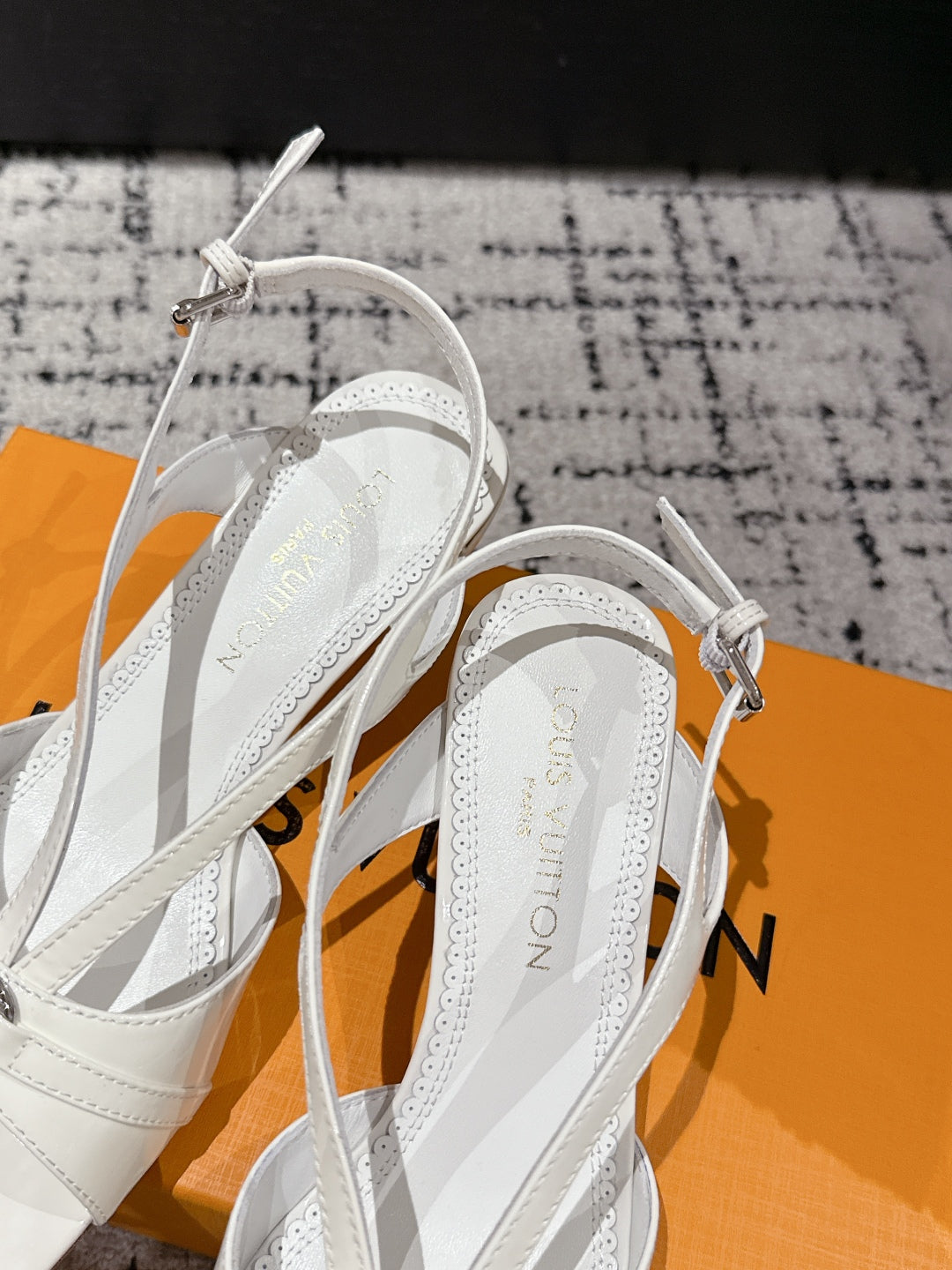 LOU* 25SSV high heels VIP