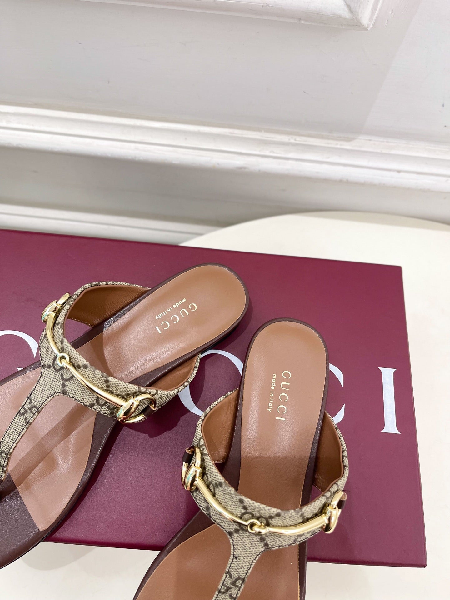 GU* 25SS Flip Flops VIP