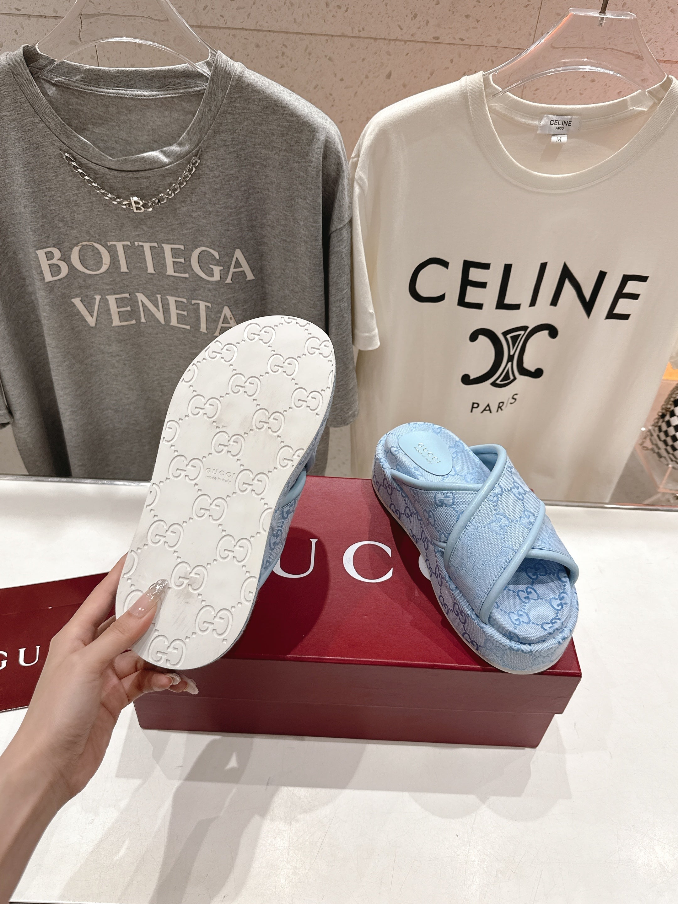 GU* 25SS platform slippers VIP