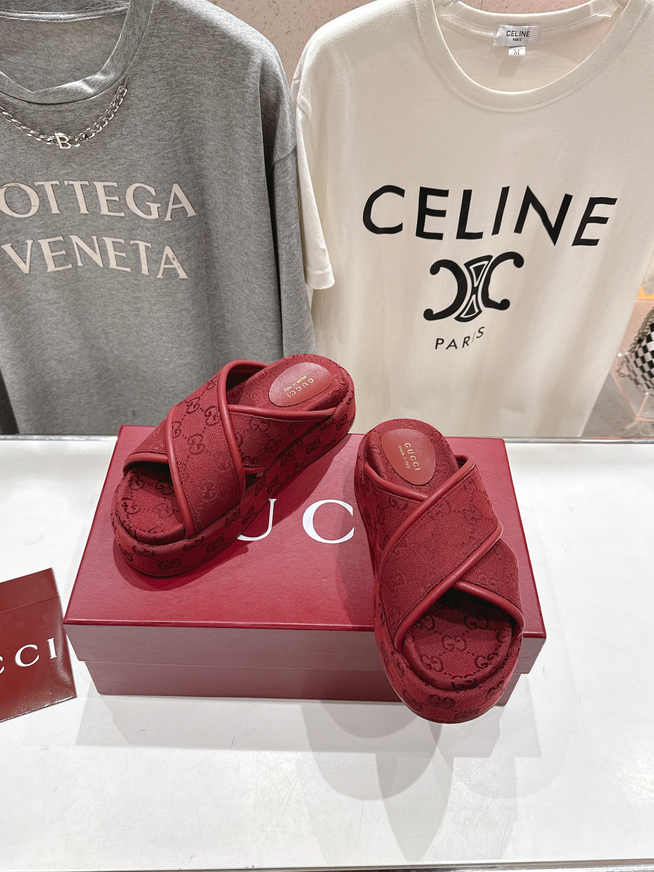 GU* 25SS platform slippers VIP