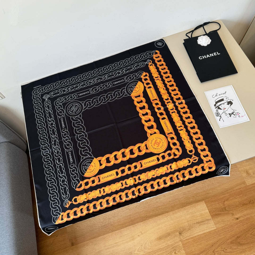 Herme* 25SS 100% silk square scarf