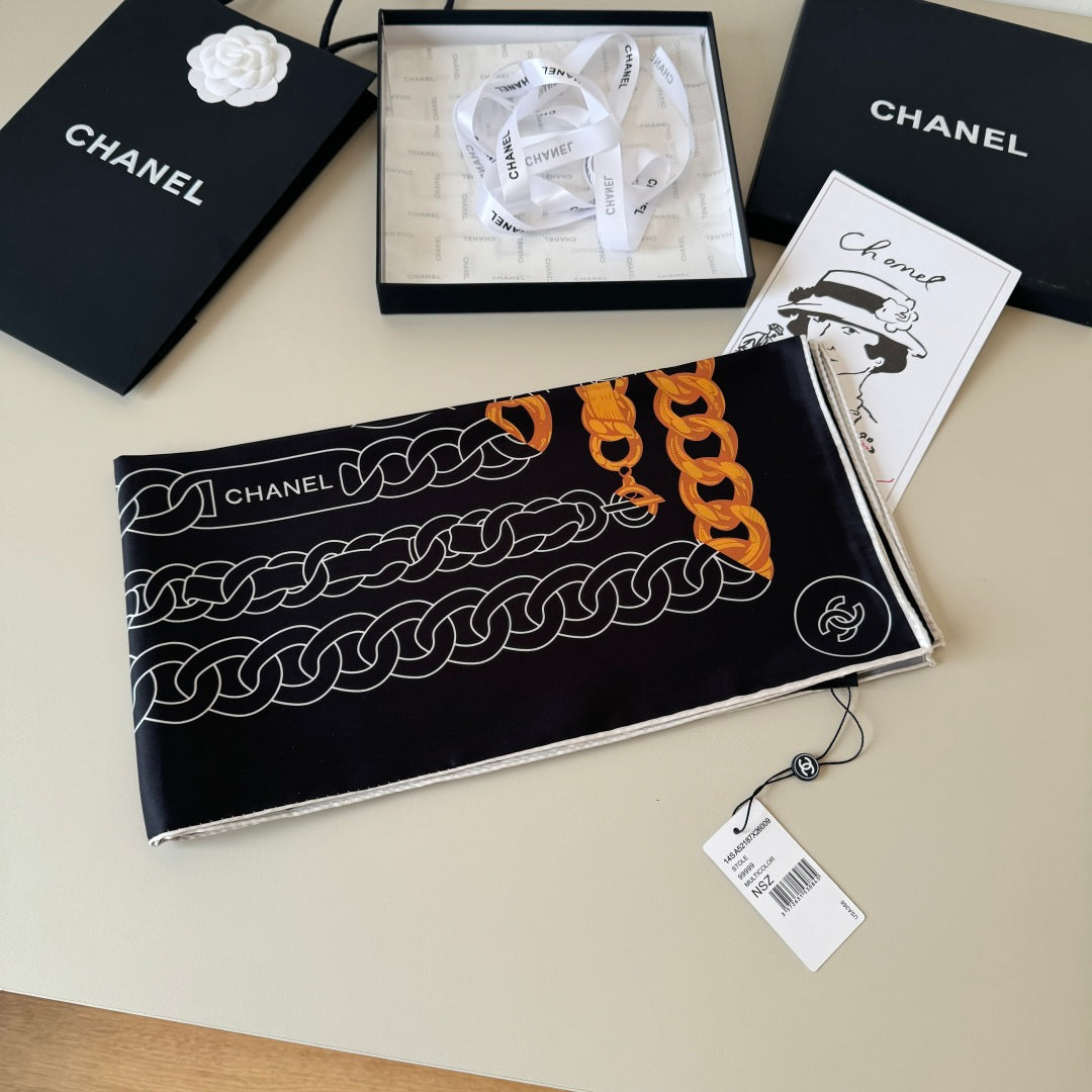 Herme* 25SS 100% silk square scarf