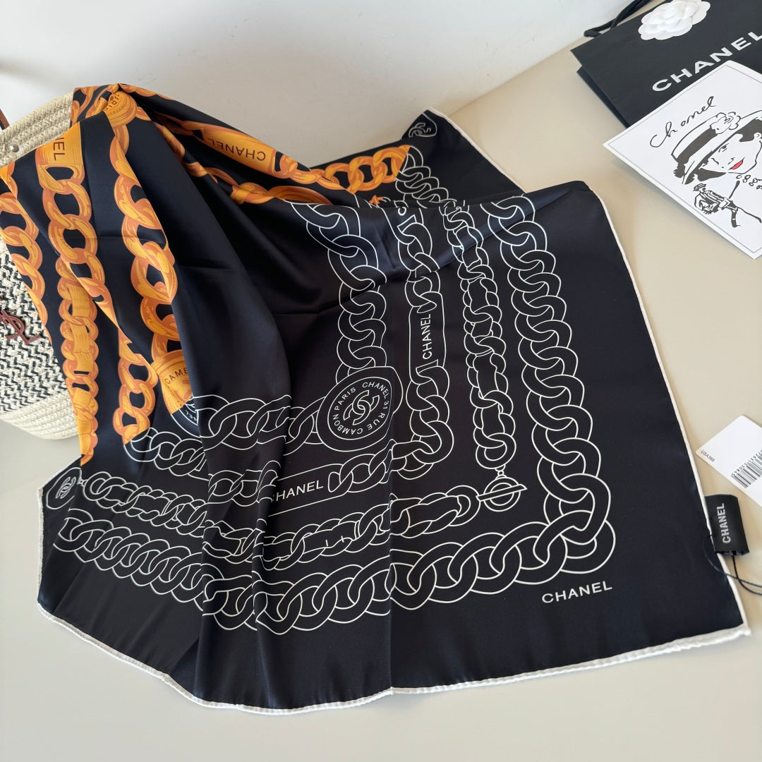 Herme* 25SS 100% silk square scarf