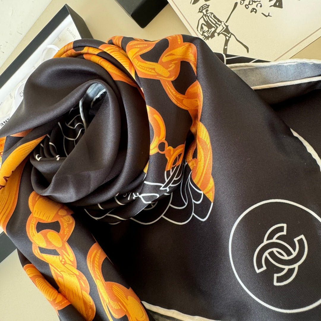 Herme* 25SS 100% silk square scarf