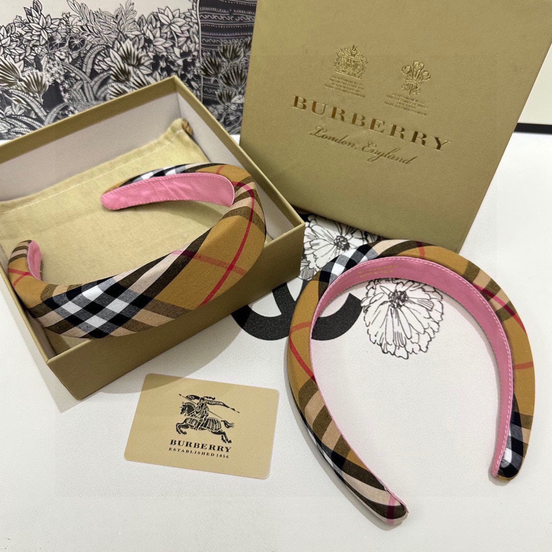 Burberry* 25SS hairpin