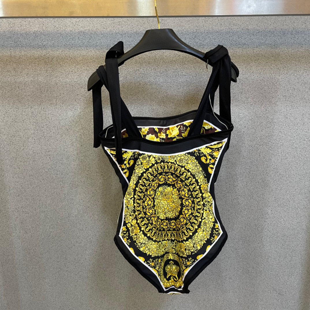 Versace* 25SS Swimsuit 2-Piece Set