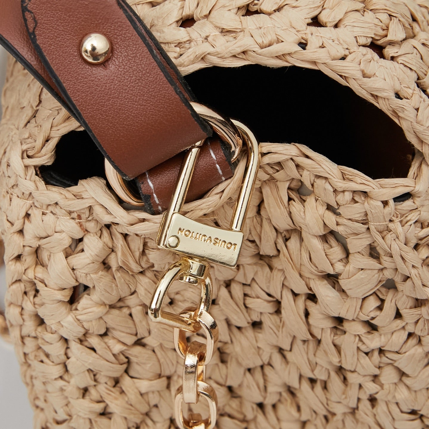 LOU* 25SS woven raffia bag