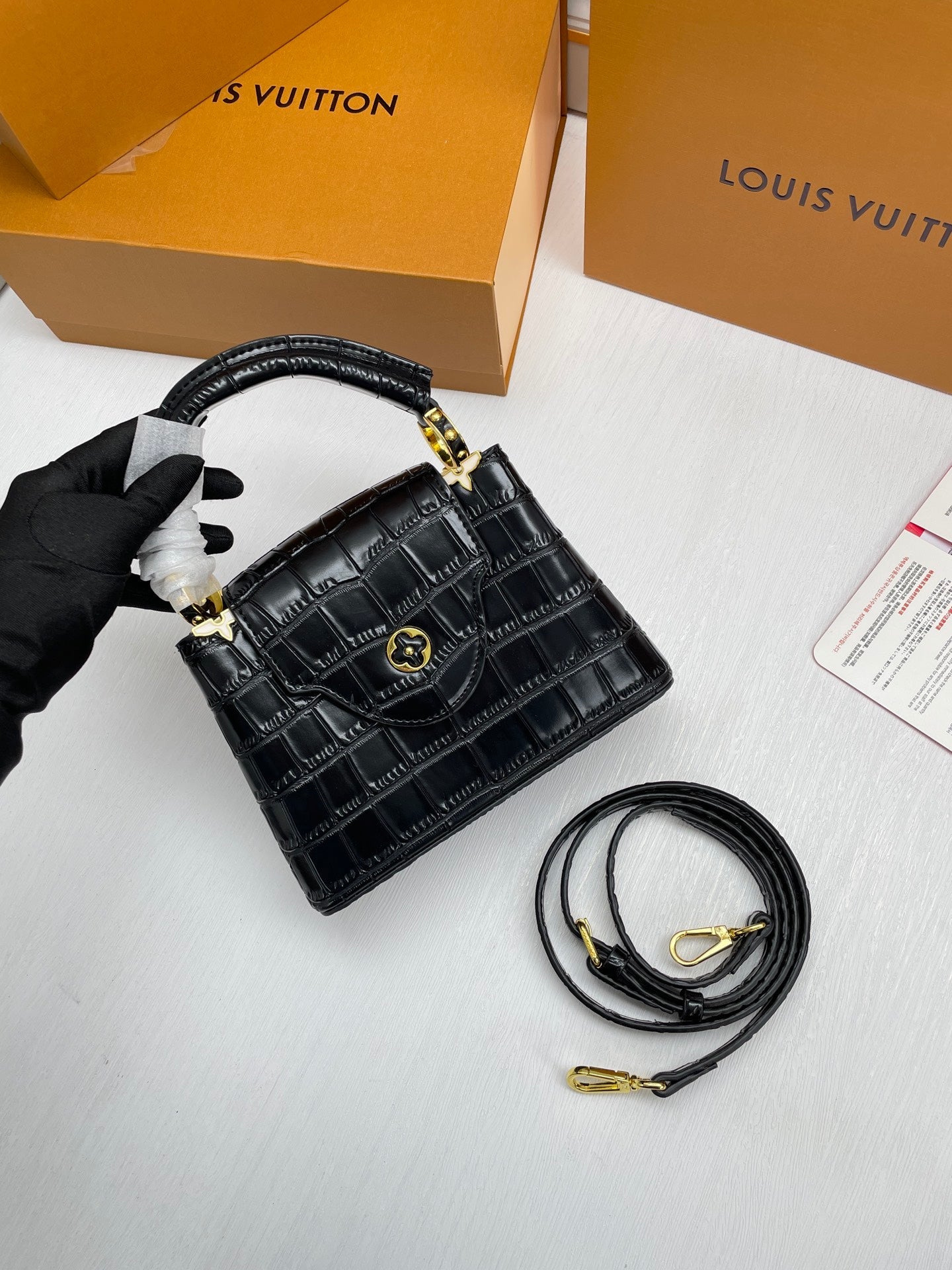 LOU* 25SS crocodile-print handbag