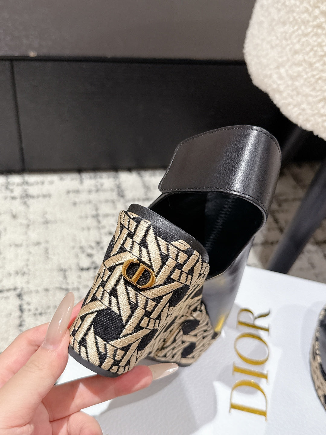 DIO* 25SS Platform Wedge Sandals VIP