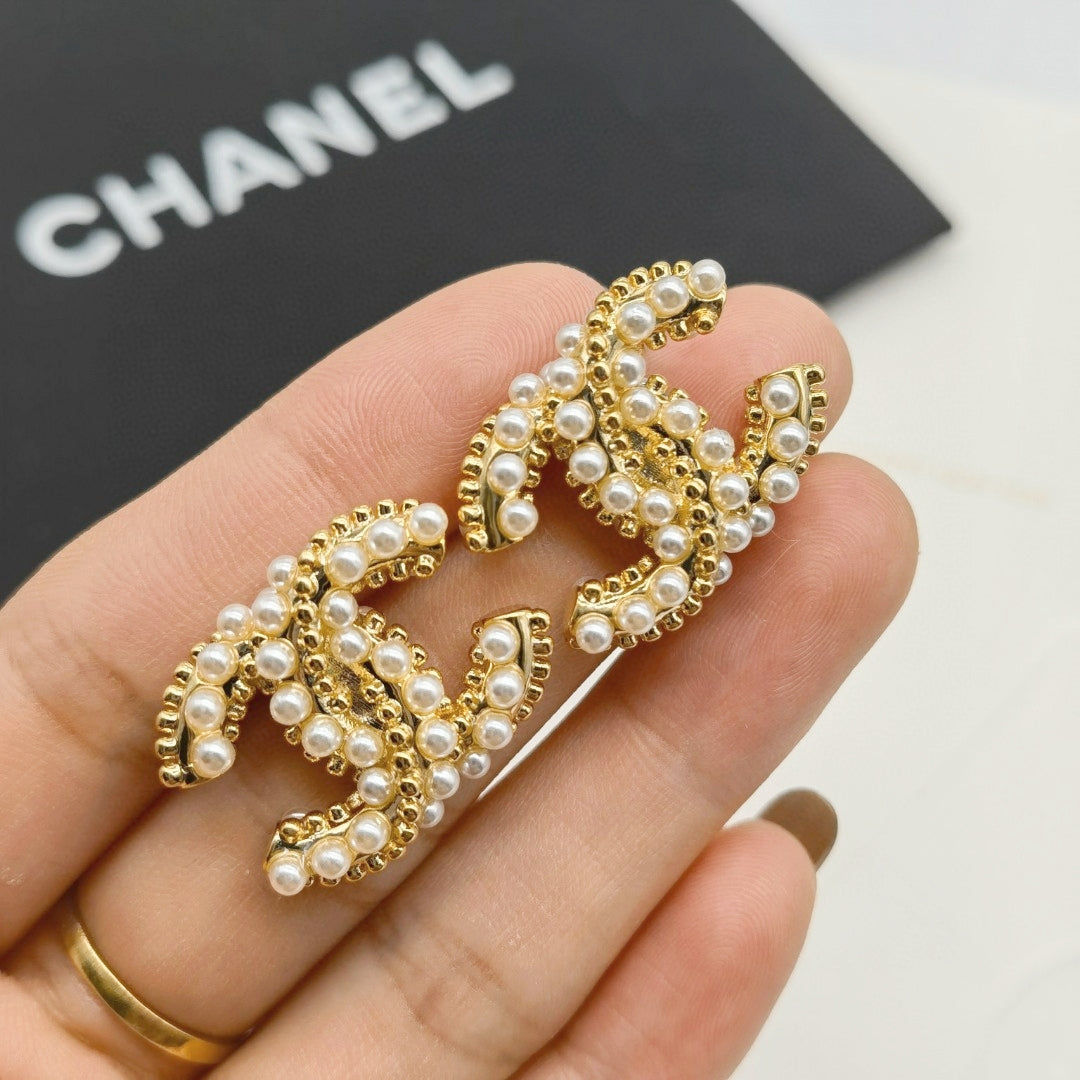 CHAN* 25SS earrings