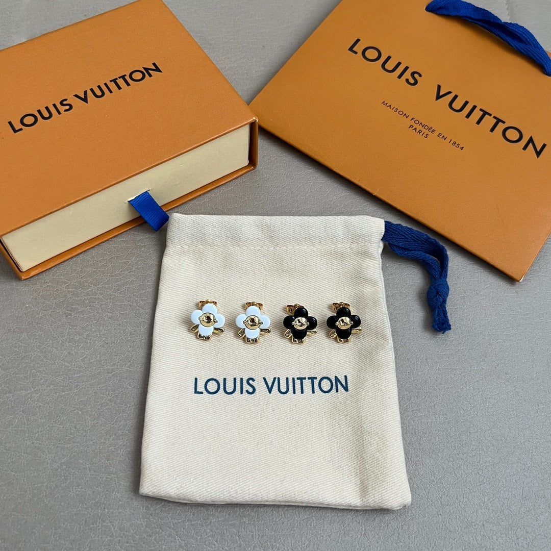 lou* 25SS earrings