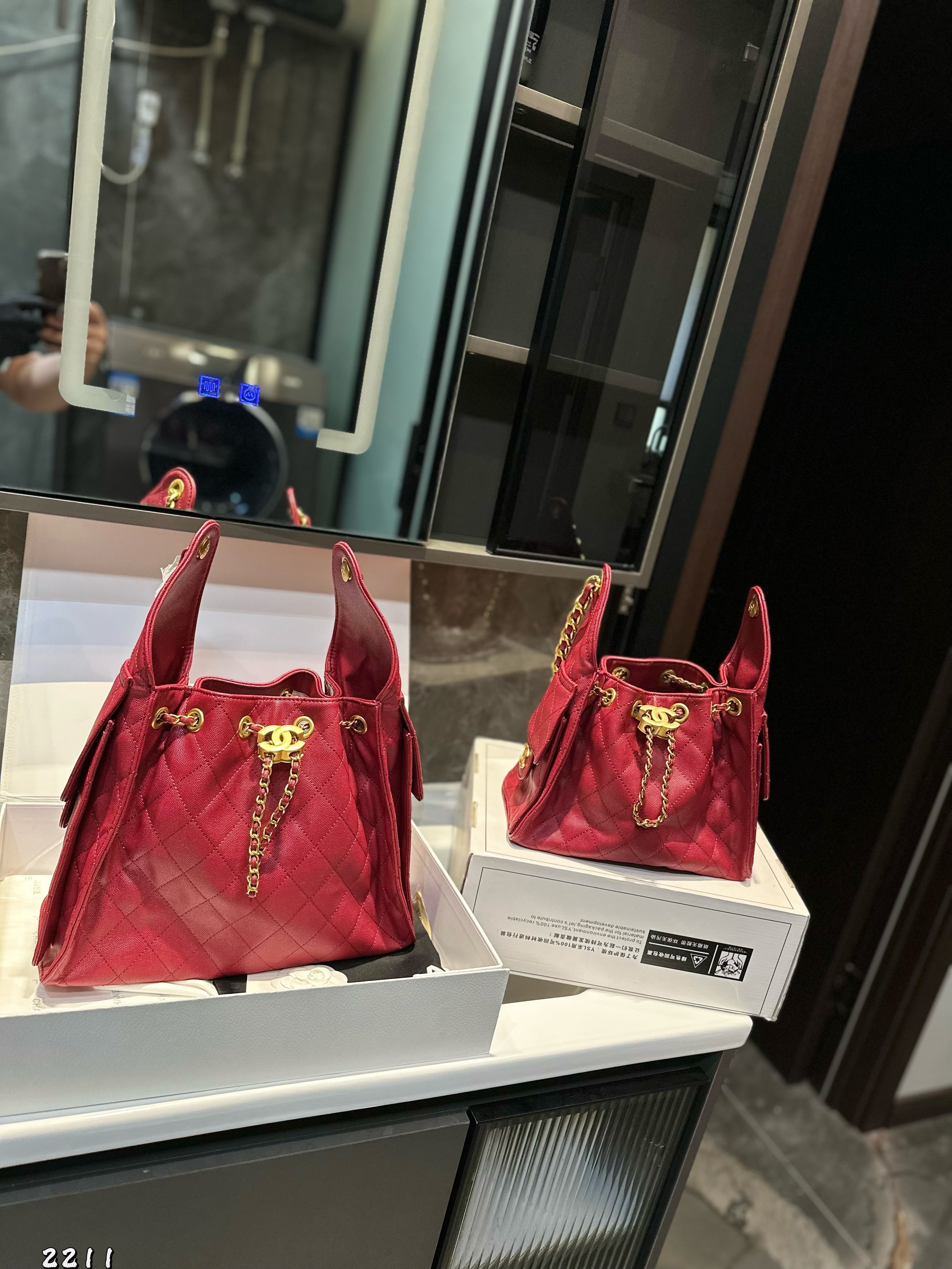 25SS HOBO Underarm Bag