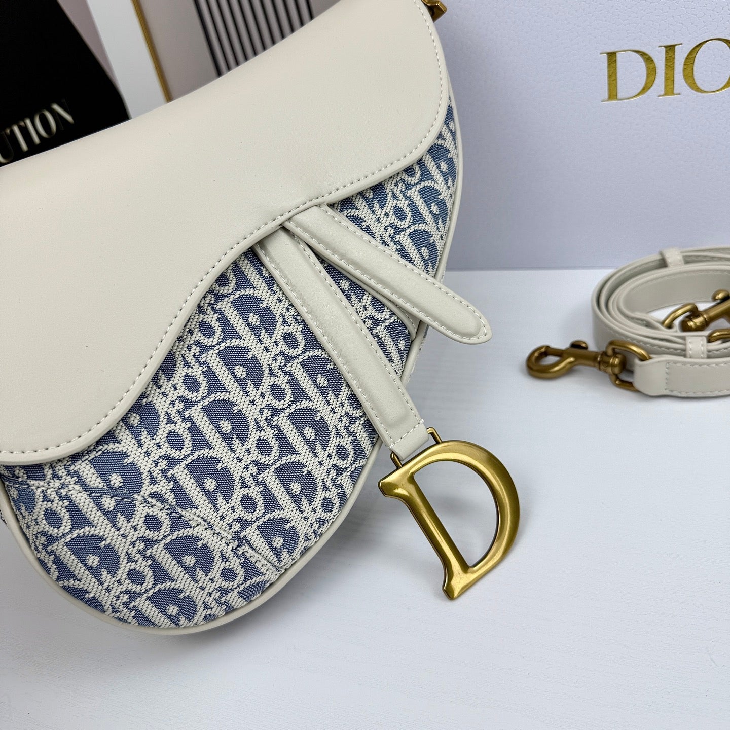 DIO* 25SS saddle bag