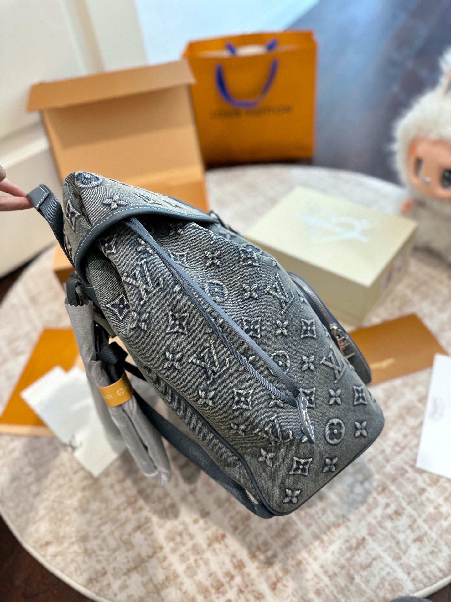 LOU* 25SS denim backpack