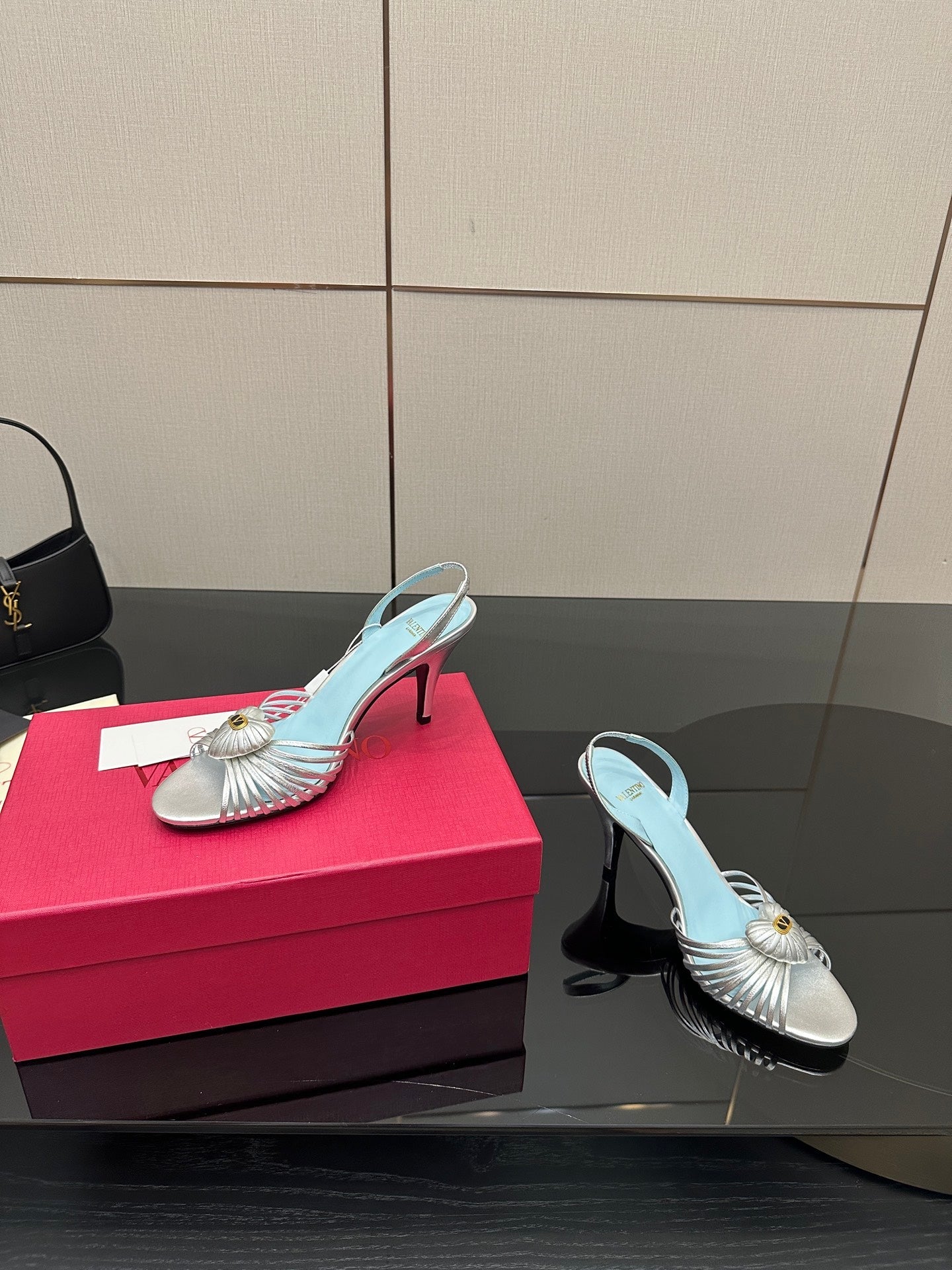 Valentino* 25SS new sandals