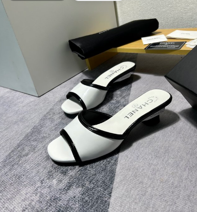 CHAN* 24 new early spring slippers