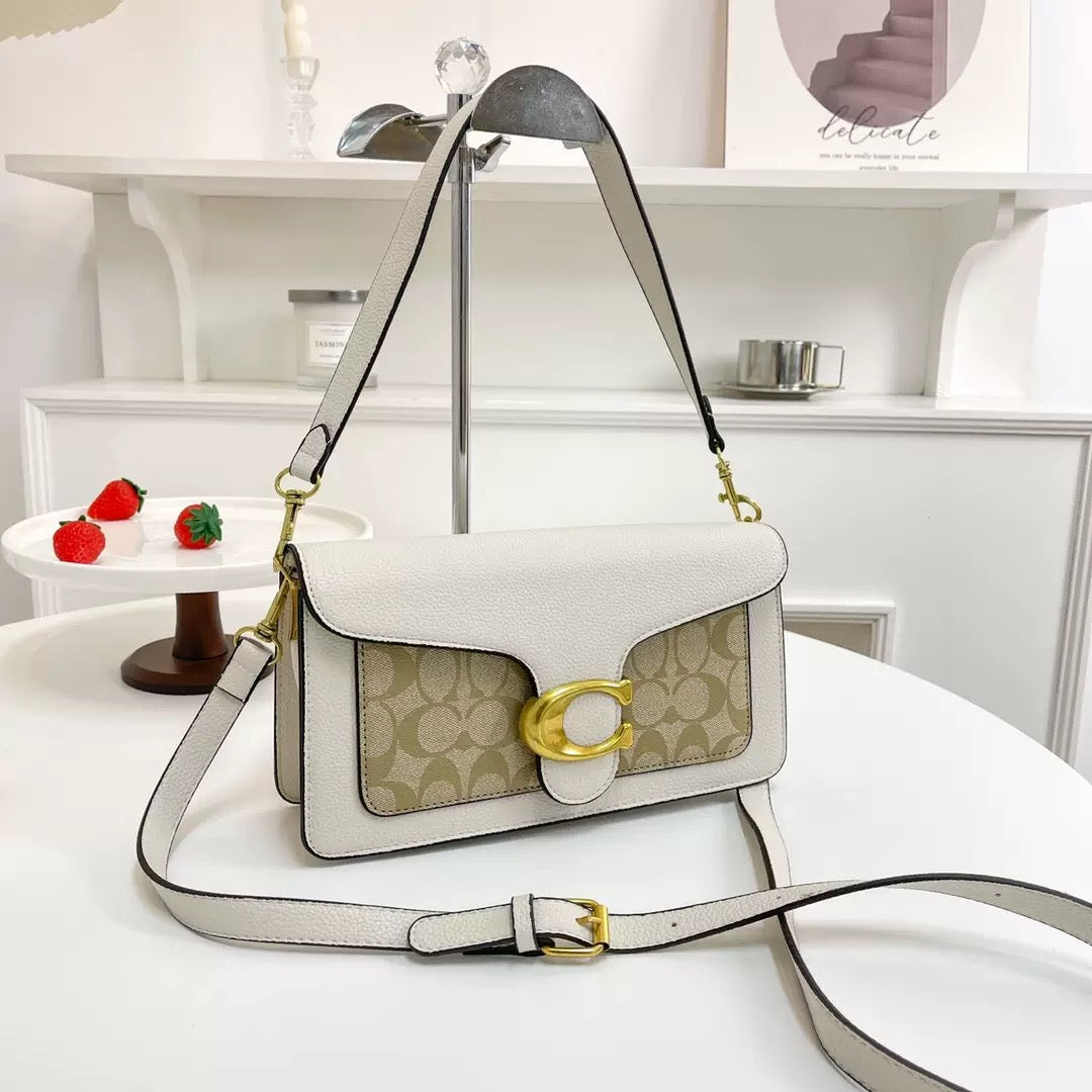 Classic lychee-textured shoulder bag