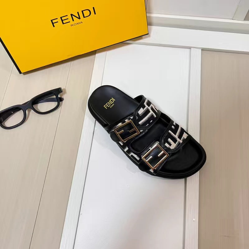 FEN* 24 new double strap slippers