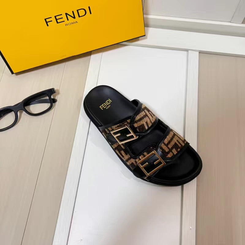 FEN* 24 new double strap slippers